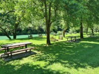 otorie in piknik prostor